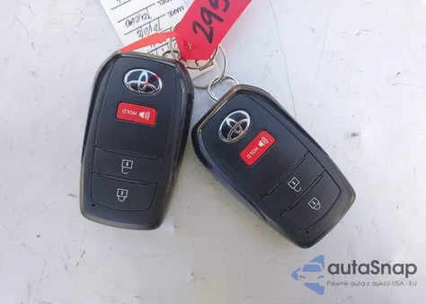 2024 Toyota Tacoma Sr5 4Wd z USA, uszkodzony, nr VIN 3TYLB5JN4RT004792